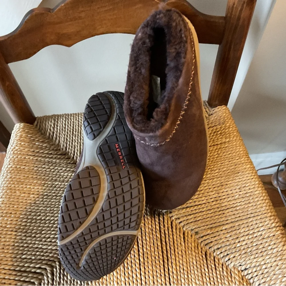 MERRELL ENCORE ICE CLOGS - Picture 2 of 5